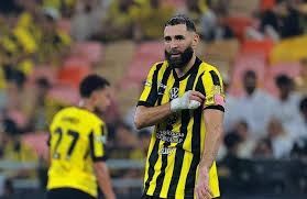 隐蔽骗术：揭秘“非法博彩网站的钓鱼克隆技术”——专骗赌客的本金。（隐匿套路：揭开非法博彩仿站钓鱼术，专坑赌客本金）